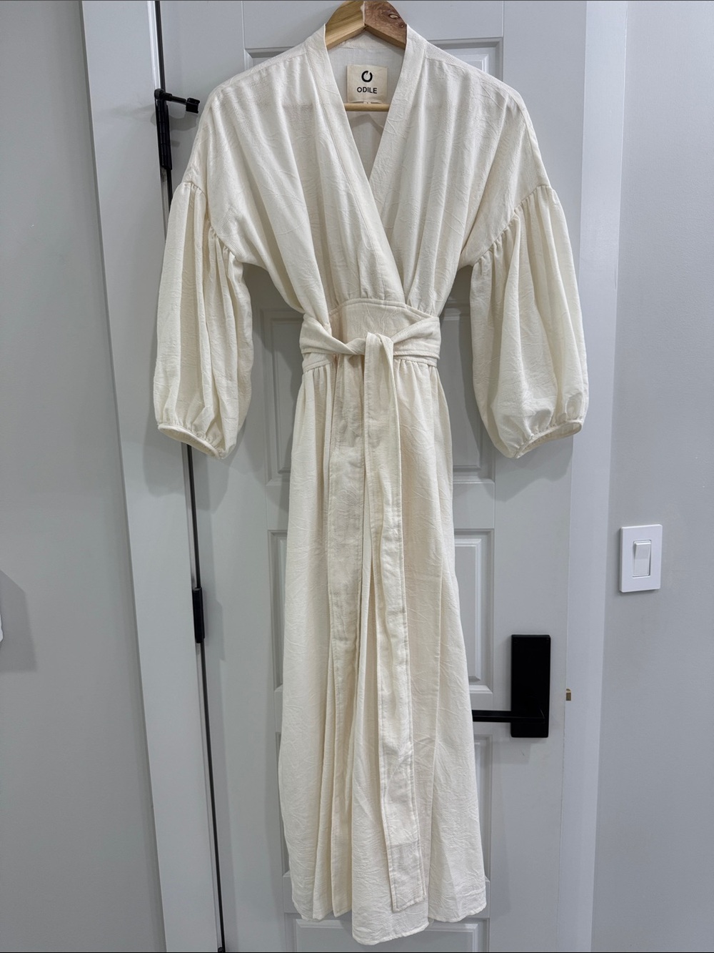 ODILE Nantucket Cream Wrap Maxi Dress size 2 Medium